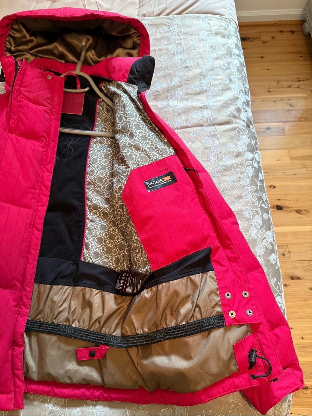 ORAGE snowboarding coat - Picture 9 of 14